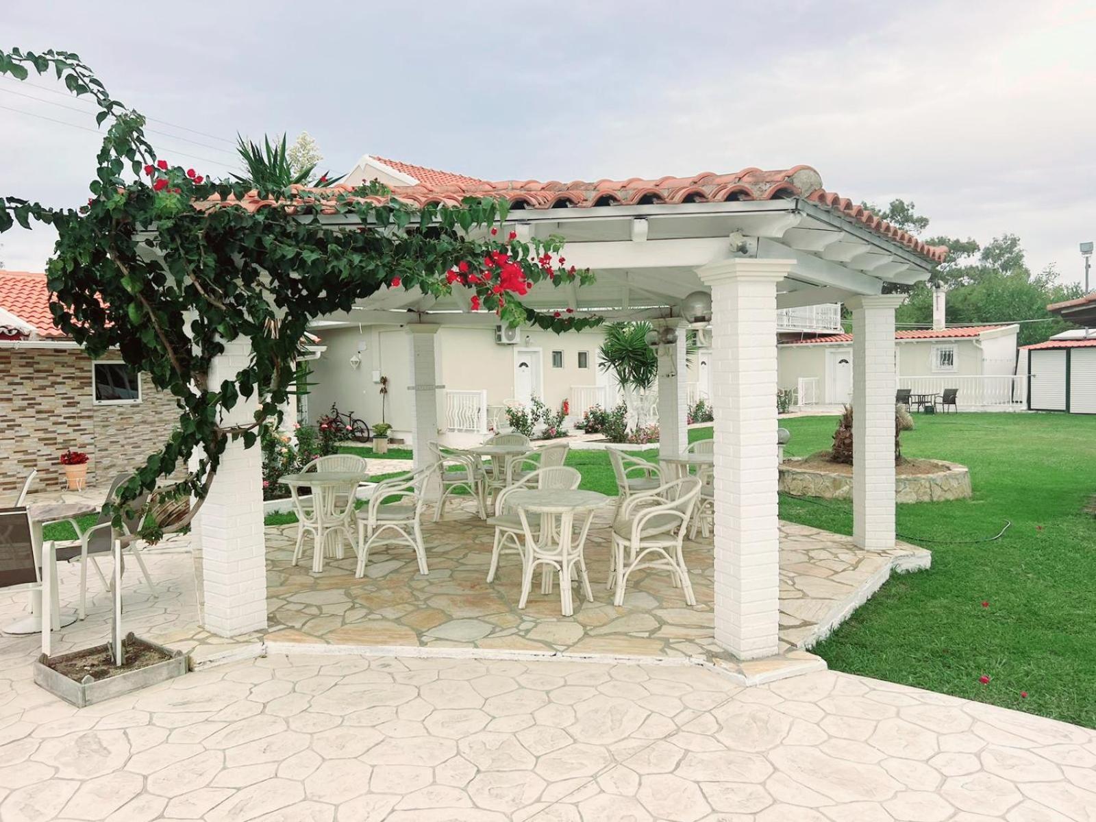 Апартаменти Elleana Corfu Айос-Георгіос Екстер'єр фото